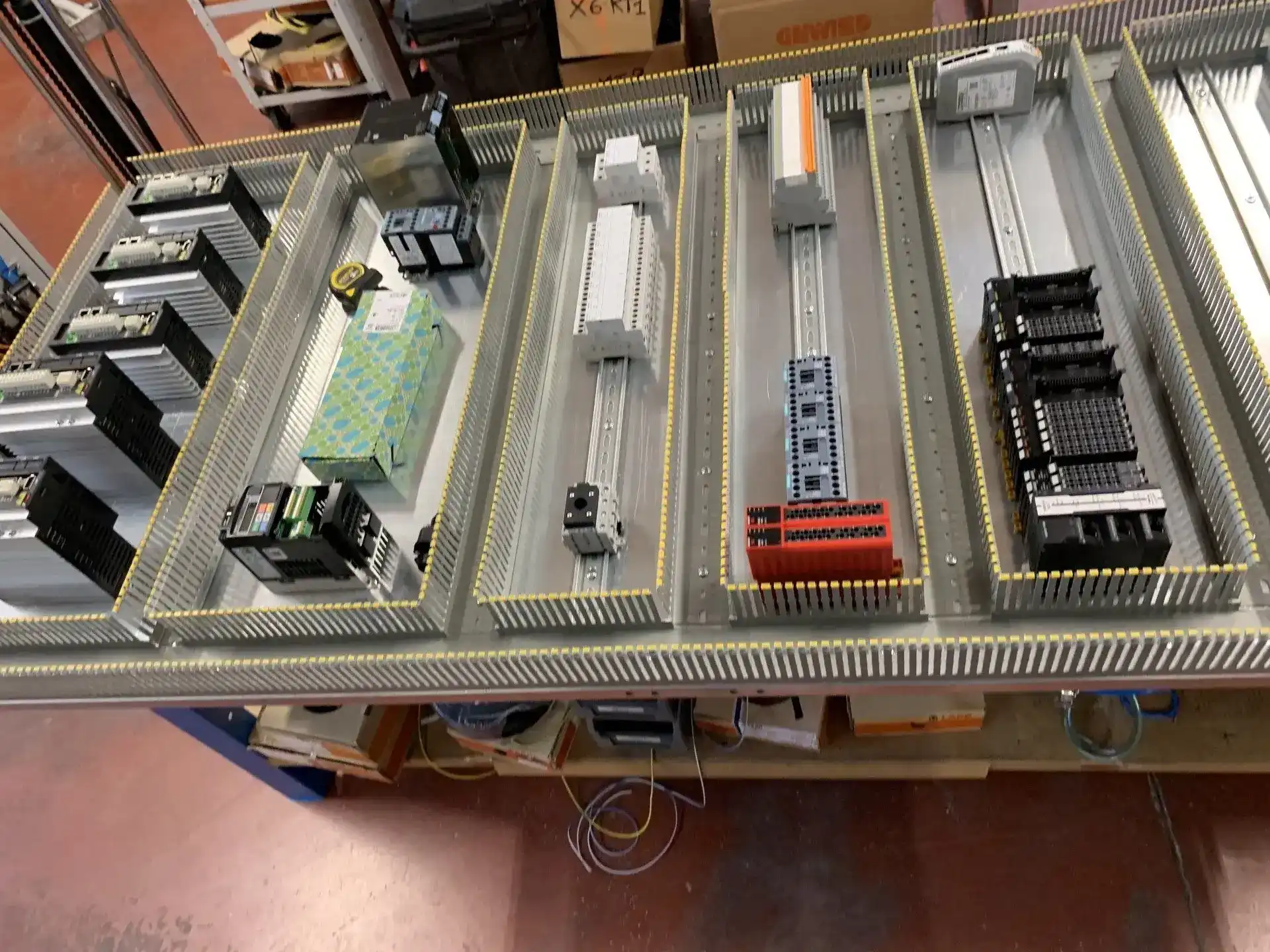 Robot asservimento pressa 2